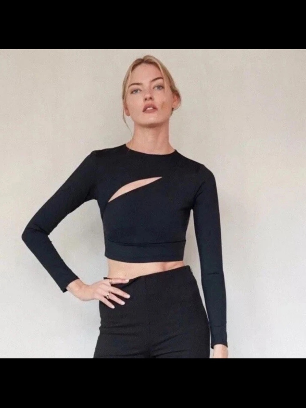 ALC Bandier Top Womens XL Black Cut Out Crop Top Long Sleeve Athleisure